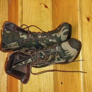 Women's Camouflage High Heel Boots